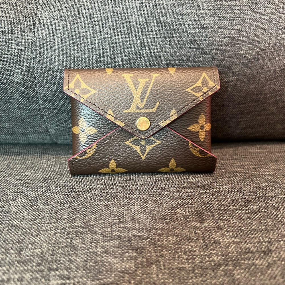 Louis Vuitton Small Kirigami Pochette